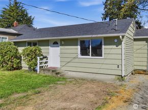 516 6th Ave S, Kent WA 98032