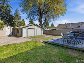 516 6th Ave S, Kent WA 98032