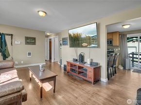 516 6th Ave S, Kent WA 98032