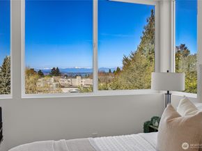 6318 41st Avenue SW A, Seattle WA 98136