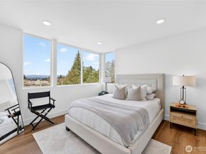 6318 41st Avenue SW A, Seattle WA 98136