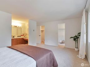 1035 156th Avenue NE 29, Bellevue WA 98007