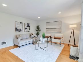 1035 156th Avenue NE 29, Bellevue WA 98007