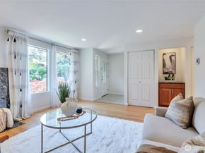 1035 156th Avenue NE 29, Bellevue WA 98007