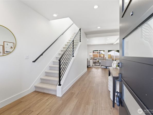 6115 S Cooper Street, Seattle WA 98178