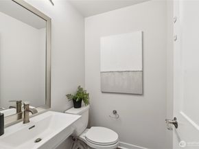 10942 NE 189th Place E, Bothell WA 98011