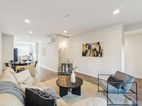 10942 NE 189th Place E, Bothell WA 98011