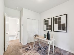 10942 NE 189th Place E, Bothell WA 98011