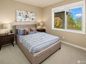 17120 SE 58th Street, Bellevue WA 98006