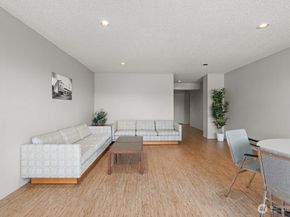 5025 California Avenue SW 402, Seattle WA 98136