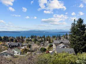 5025 California Avenue SW 402, Seattle WA 98136