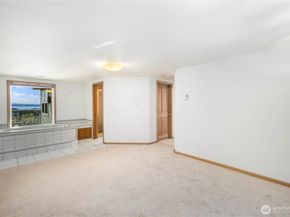 1930 Grand Avenue 2, Everett WA 98201