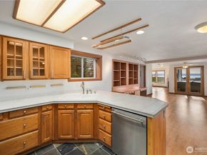 1930 Grand Avenue 2, Everett WA 98201