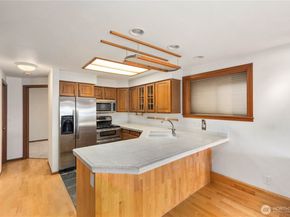 1930 Grand Avenue 2, Everett WA 98201