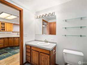 1930 Grand Avenue 2, Everett WA 98201