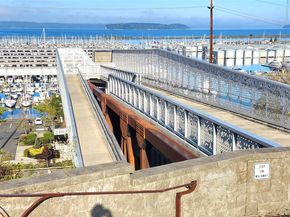 1930 Grand Avenue 2, Everett WA 98201