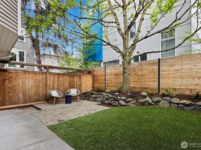 1548 NW 58th Street B, Seattle WA 98107