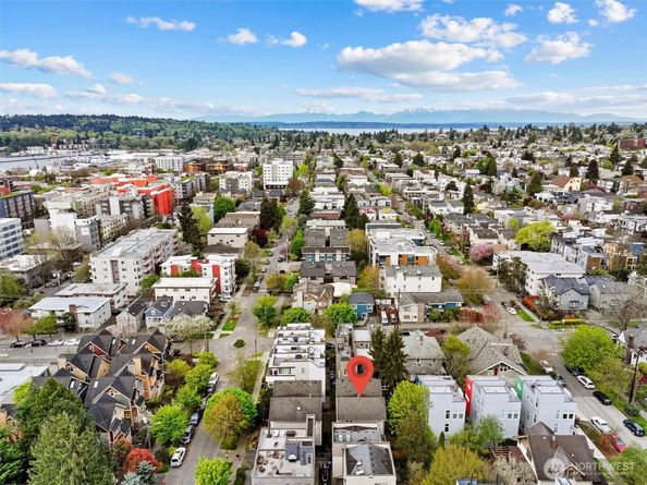 1548 NW 58th Street B, Seattle WA 98107
