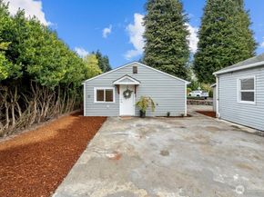 5904 S 149th Street, Tukwila WA 98168