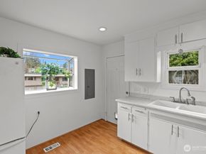 5904 S 149th Street, Tukwila WA 98168
