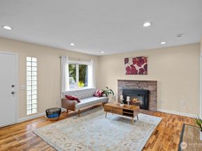 5904 S 149th Street, Tukwila WA 98168