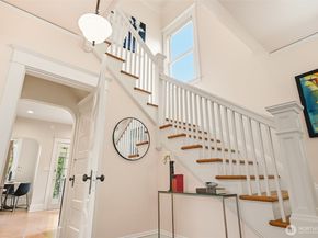 2523 32nd Avenue S, Seattle WA 98144