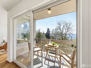 666 W Olympic Place 201, Seattle WA 98119