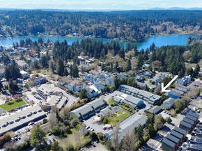 213 Shepard Way NW, Bainbridge Island WA 98110