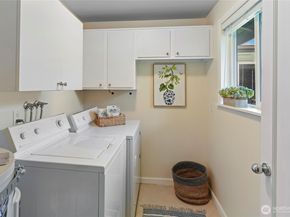 213 Shepard Way NW, Bainbridge Island WA 98110