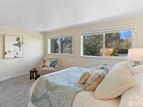 213 Shepard Way NW, Bainbridge Island WA 98110