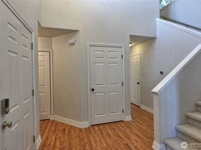 5726 East Drive, Everett WA 98203