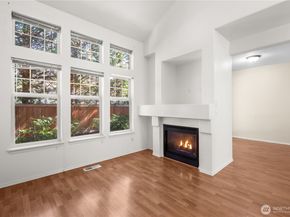 608 Chelan Place NE C, Renton WA 98059