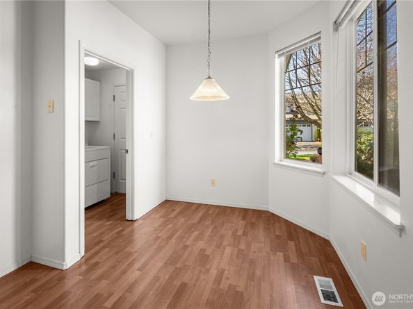 608 Chelan Place NE C, Renton WA 98059