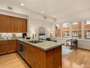 111 W Comstock Street 111, Seattle WA 98119