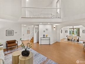 15795 Northup Way 7, Bellevue WA 98008