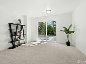 19016 Firlands Way N, Shoreline WA 98133