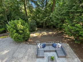 19016 Firlands Way N, Shoreline WA 98133
