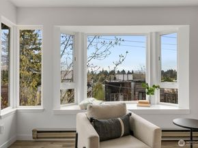 2419 E Madison Street 2461, Seattle WA 98112
