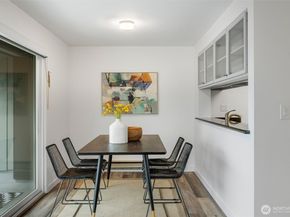 2419 E Madison Street 2461, Seattle WA 98112