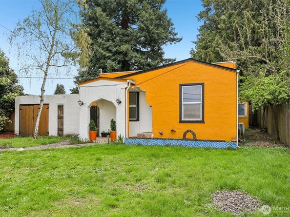 3513 SW 97th Street, Seattle WA 98126