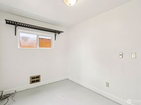 3513 SW 97th Street, Seattle WA 98126