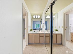 12720 NE 10th Place D105, Bellevue WA 98005