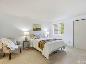 12720 NE 10th Place D105, Bellevue WA 98005