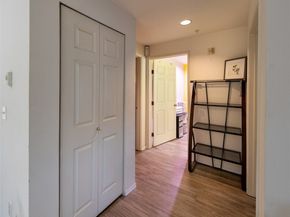 15917 Waynita Way NE E206, Bothell WA 98011