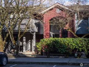 15917 Waynita Way NE E206, Bothell WA 98011