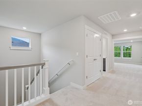 1138 Clearwater Way SE 52, North Bend WA 98045