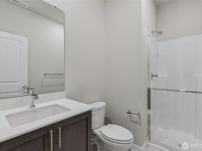 1138 Clearwater Way SE 52, North Bend WA 98045