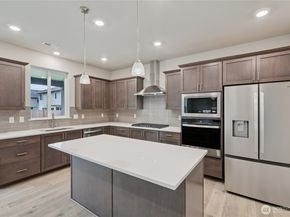 1138 Clearwater Way SE 52, North Bend WA 98045