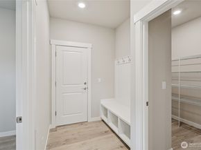 1138 Clearwater Way SE 52, North Bend WA 98045