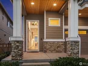 1335 Westridge Way NE, Issaquah WA 98029